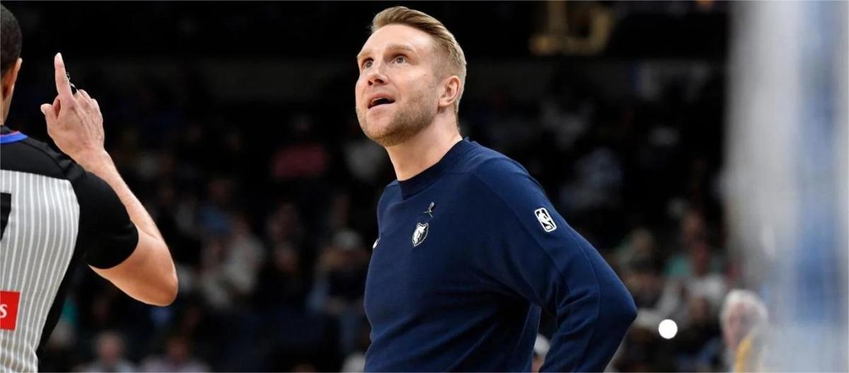 灰熊主帅伊萨洛对科洛科的防守表现留下深刻印象