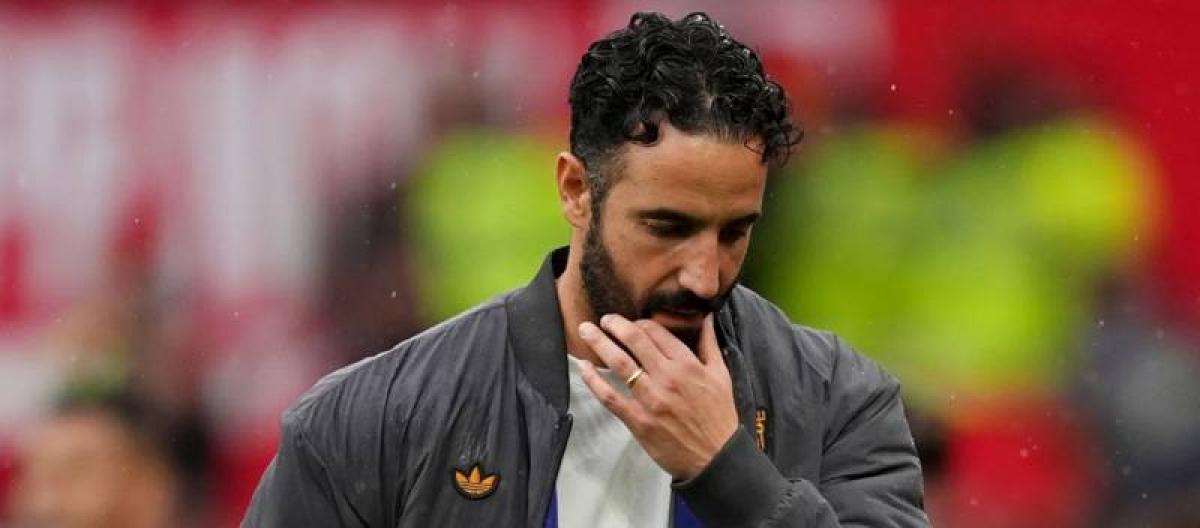 鲁本·阿莫林公开职责曼联高层后遭火速解雇