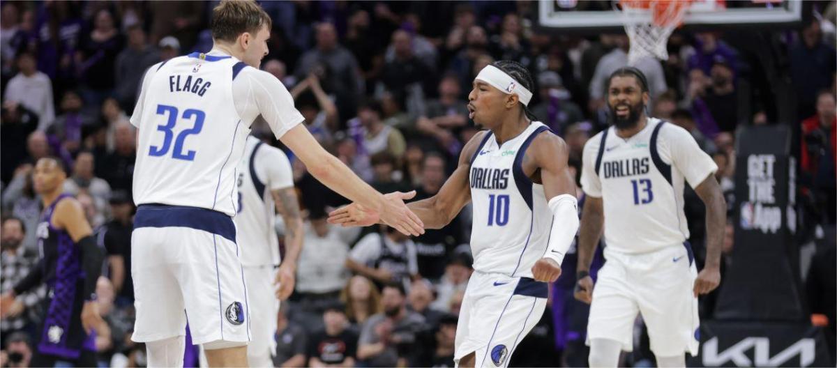 The Mavericks narrowly defeated the Kings, and Jason Kidd praised Brandon Williams for helping the team regain its momentum.