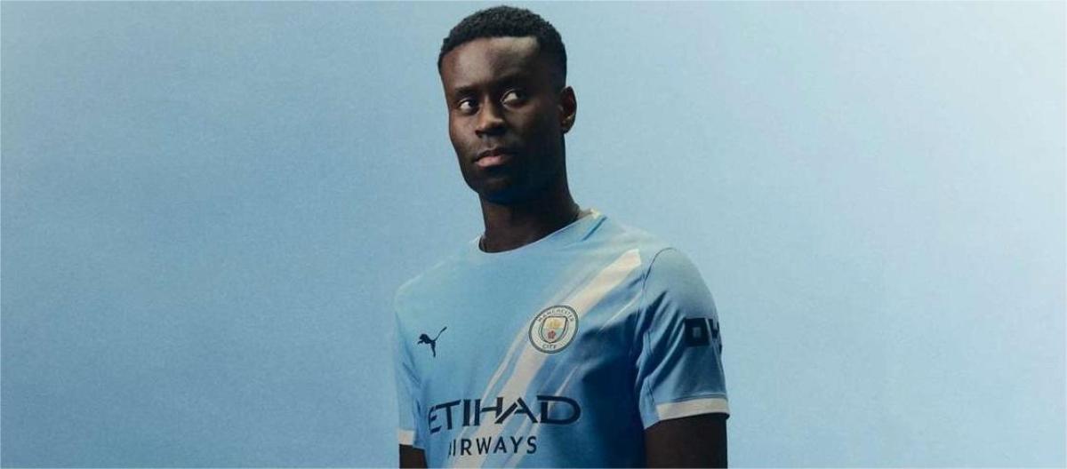 Gue is looking forward to playing in the Champions League with Manchester City.