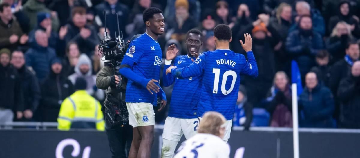 詹姆斯·加纳：我们必须接受比赛结果，同时保持向前的动力