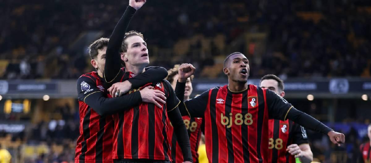 Alex Scott: We have some really good players on our team, and it's commendable that we were able to recruit and bring them in.