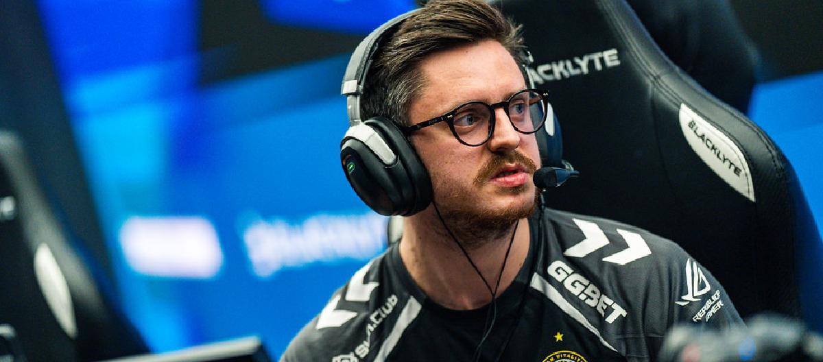 CS2: Breaking the IEM Kraków curse, apEX shares his post-match feelings; Vitality team atmosphere is pleasant.