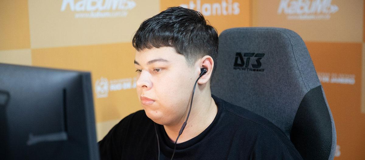 Counter Strike 2: BESTIA bench rifler timo..