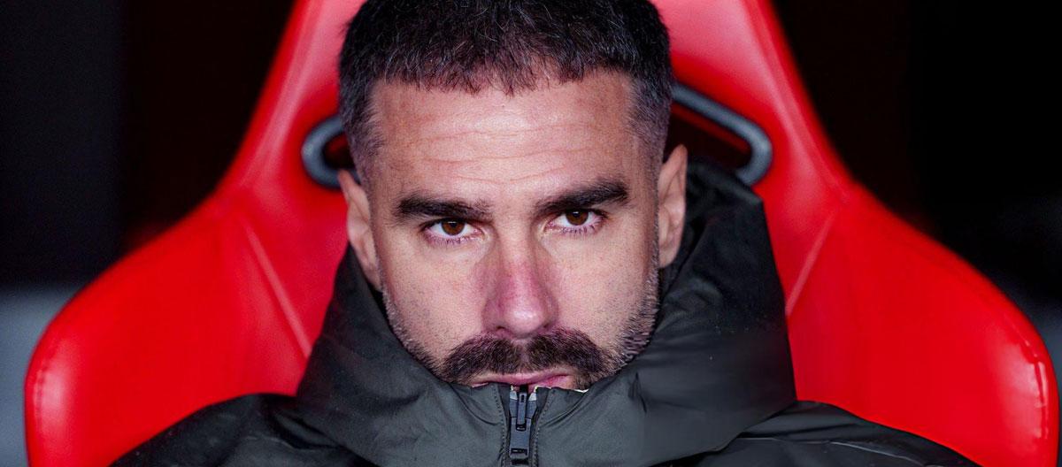 由于与前队友兼临时主教练阿尔瓦罗·阿尔韦罗亚的关系恶化，心怀不满的丹尼·卡瓦哈尔可能离开皇家马德里。