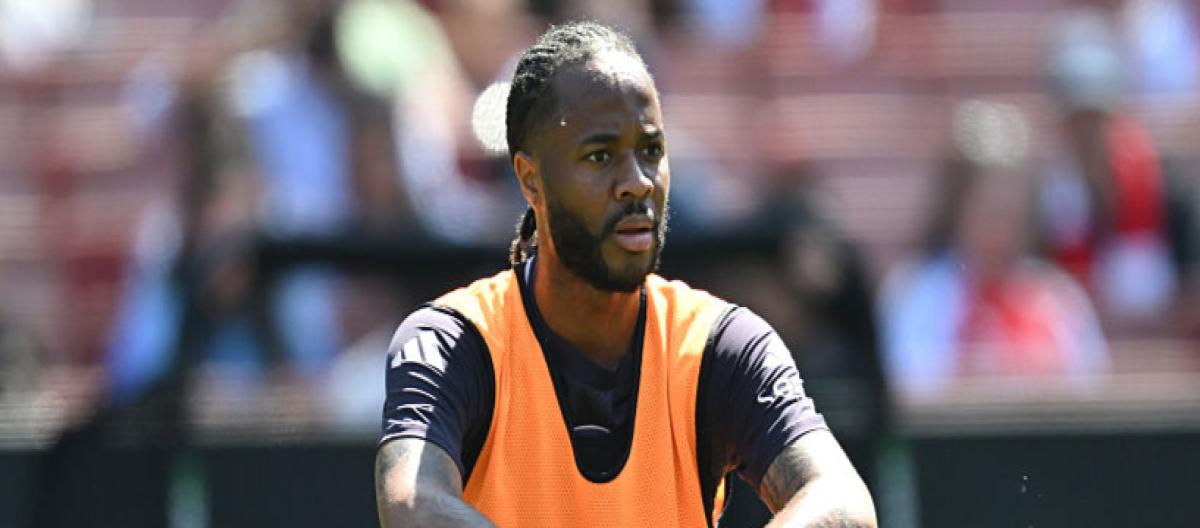 Official: Former Chelsea winger Raheem Sterling joins Feyenoord on a free transfer.