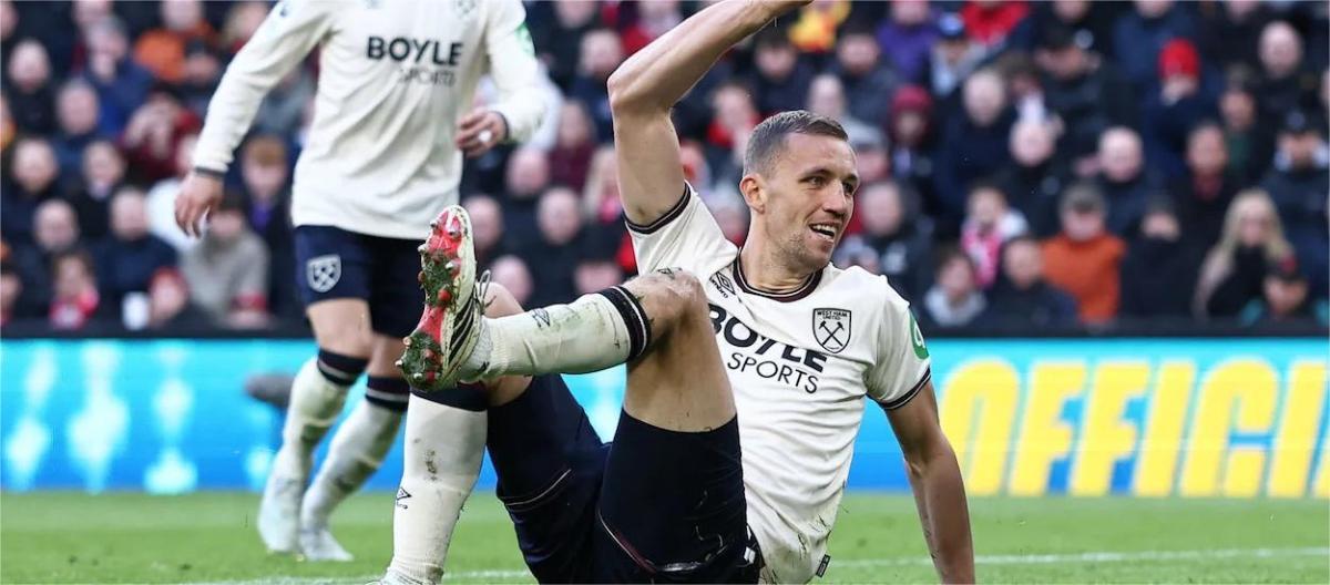 Despite the defeat to Liverpool, Soucek believes there are still positive aspects to see in the players' fighting spirit and attitude.