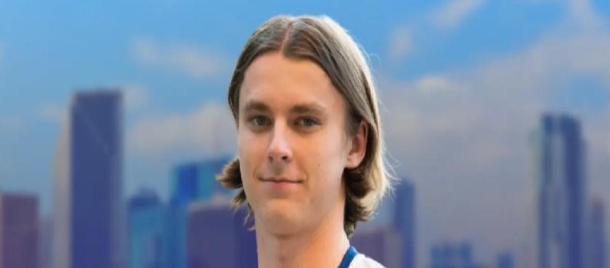 9INE官方：shield被下放至替补席，其位置由flayy接替