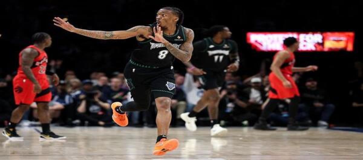 Barrett's 25 points were in vain as the Timberwolves defeated the Raptors 115-107.