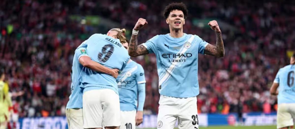 English League Cup – Nico O'Reilly scores twice as Manchester City defeat Arsenal 2-0 to win the title.