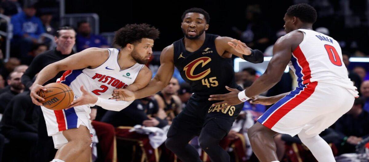 Mitchell's 31 points weren't enough to save the Pistons from a 107-97 victory over the Cavaliers.