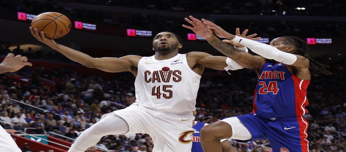 Mitchell led the Cavaliers to the Eastern Conference Finals, reaching their first conference finals appearance in his career.