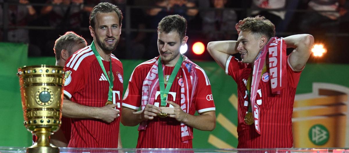 German Cup – Kane scores hat-trick as Bayern Munich defeat Stuttgart 3-0 to win the title.