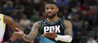 Lillard's slump could not hide the Bucks' reversal of light and the final quarter to defeat the Pacers