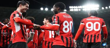 意大利超级杯——2比1逆转尤文图斯　AC米兰晋级决赛