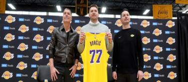 卢卡·东契奇坦言对交易到洛杉矶湖人队感到震惊