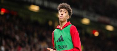 Manchester United extend contract with 19-year-old striker Ethan Whitley until 2028, with option to extend for another year
