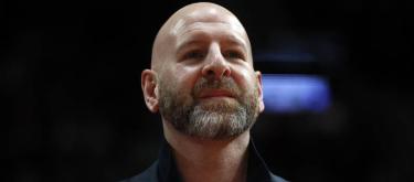 波兰开拓者队宣布与总经理乔·克罗宁续约