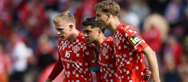 Mainz striker Jonathan Bukater: We will not stop fighting after being tied 2-2 by Wolfsburg