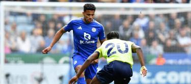 詹姆斯·贾斯汀承认比赛胜利让他们如释重负，球队每个人都感到非常高兴