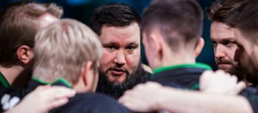 CS2：Falcons晒出寄语卡片，BLAST主办方说要看它们能飞多高。