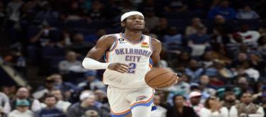 Alexander exploded in the final quarter and the Thunder defeated the Pacers to tie the total score to 2-2