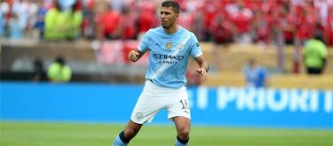 争取踢更长的时间　瓜迪奥拉为罗德里感到高兴