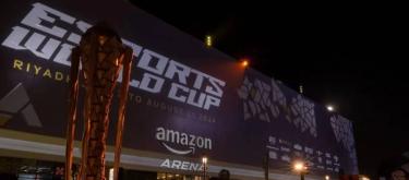 电竞世界杯《Dota 2》首日激战四强领跑