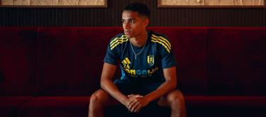 约书亚·金与富勒姆续约，将继续为俱乐部效力4年