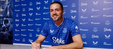 Jack Grealish joins Everton on loan and will wear the number 18 jersey