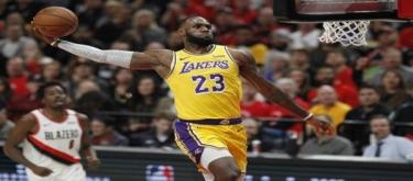 US media released the NBA's historical buzzer beater list, with Jordan first and James second