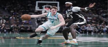 雄鹿加时147-134战胜黄蜂 库兹马字母哥合砍54分