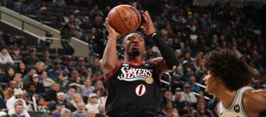 Maxi scored a whopping 54 points as the 76ers defeated the Bucks 123-114 in overtime.