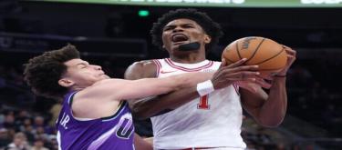 杜兰特申京合砍63分难救主 爵士以133-125击败火箭