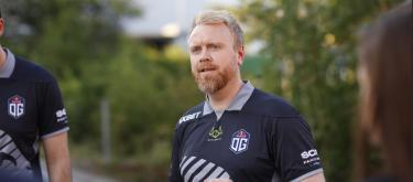 CS2：Astralis惨败Budapest Major 2025，教练员ruggah采访暗示选手前途未卜。