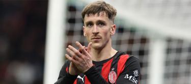 AC Milan completes contract extension with Belgium international winger Alexis Saelemaekers..