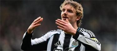 埃迪·豪称赞沃尔特马德的身体对抗能力给予球队很大的帮助