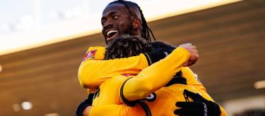 托卢·阿罗科达雷：我们踢球不仅是为了自己，更是为了回报支持我们的球迷