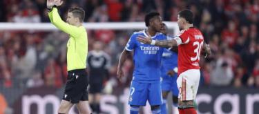 Vinicius Jr. was racially insulted; Mbappe and Arbeloa angrily denounced the act, saying "he must be severely punished."