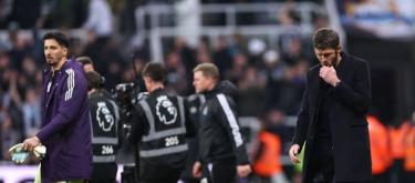 Carrick suffers his first defeat in charge of Manchester United, urging the team to learn from the experience and look to the future.